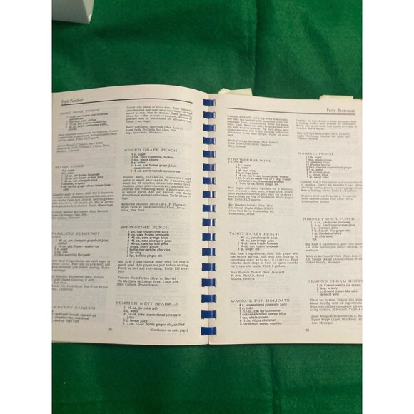 The Panhellenic Cookbook Desserts Vintage Cooking 1969 Recipes - Picture 4 of 9